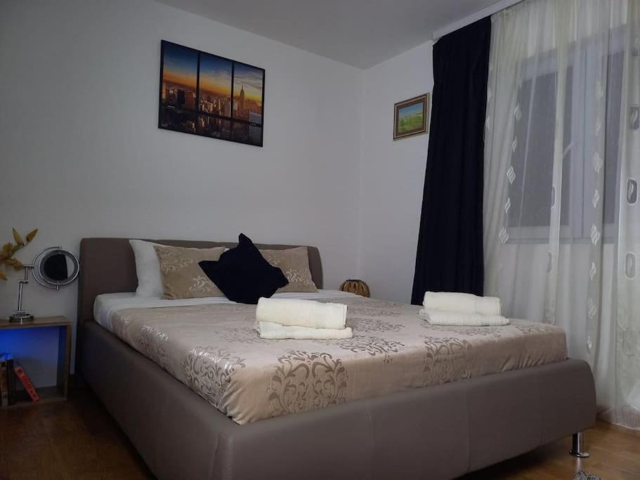 2Br Airport Accommodation W/Free Private Parking Ledine Kültér fotó